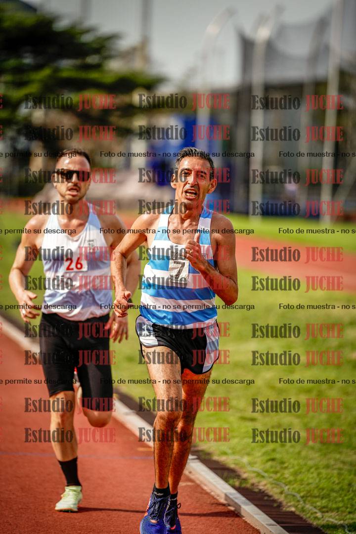 Fotos de los 3000 m llanos de varones