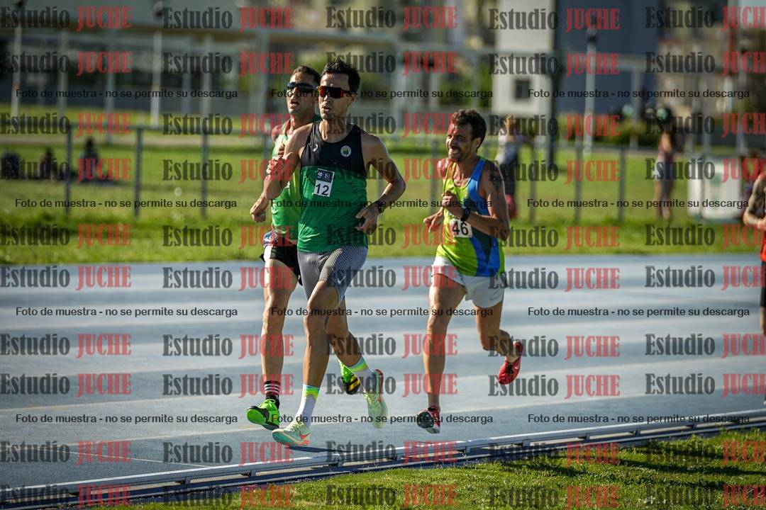 Fotos de los 3000 m llanos de varones