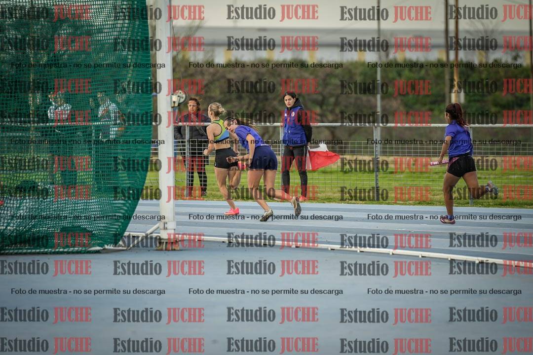 Fotos de las Postas 4x100 m de mujeres