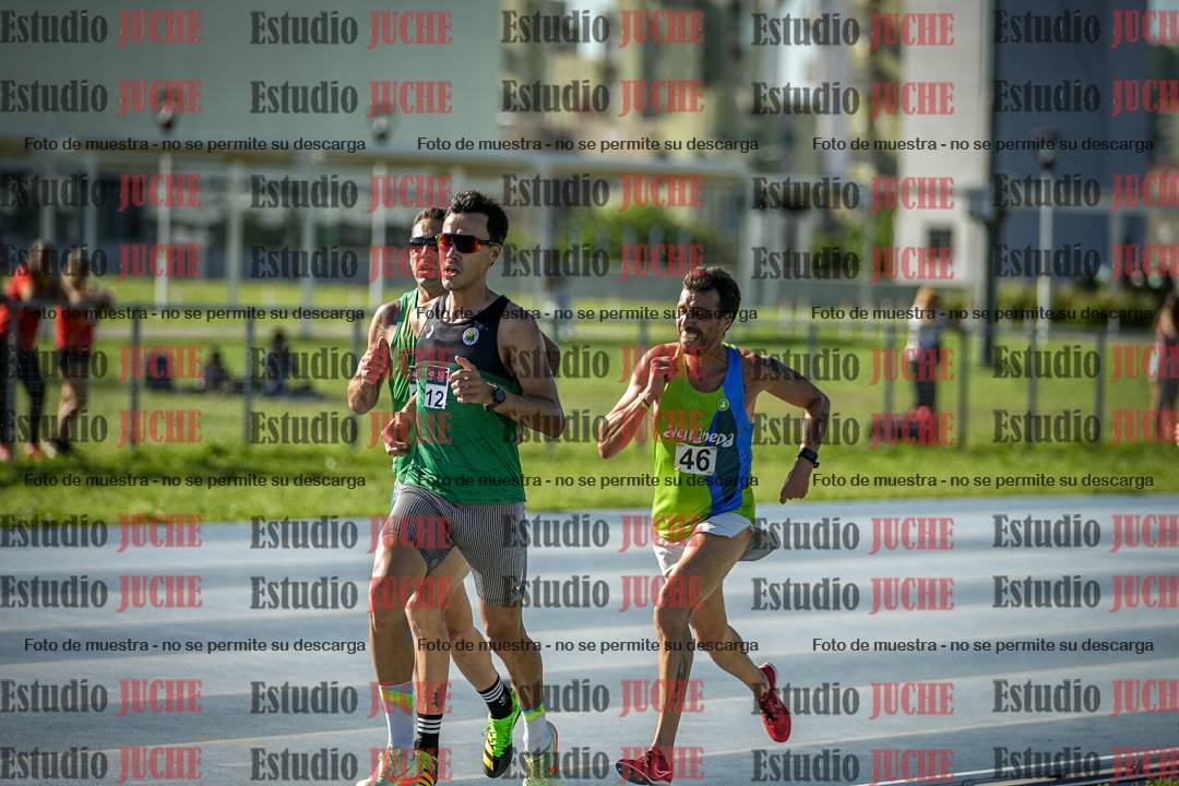 Fotos de los 3000 m llanos de varones