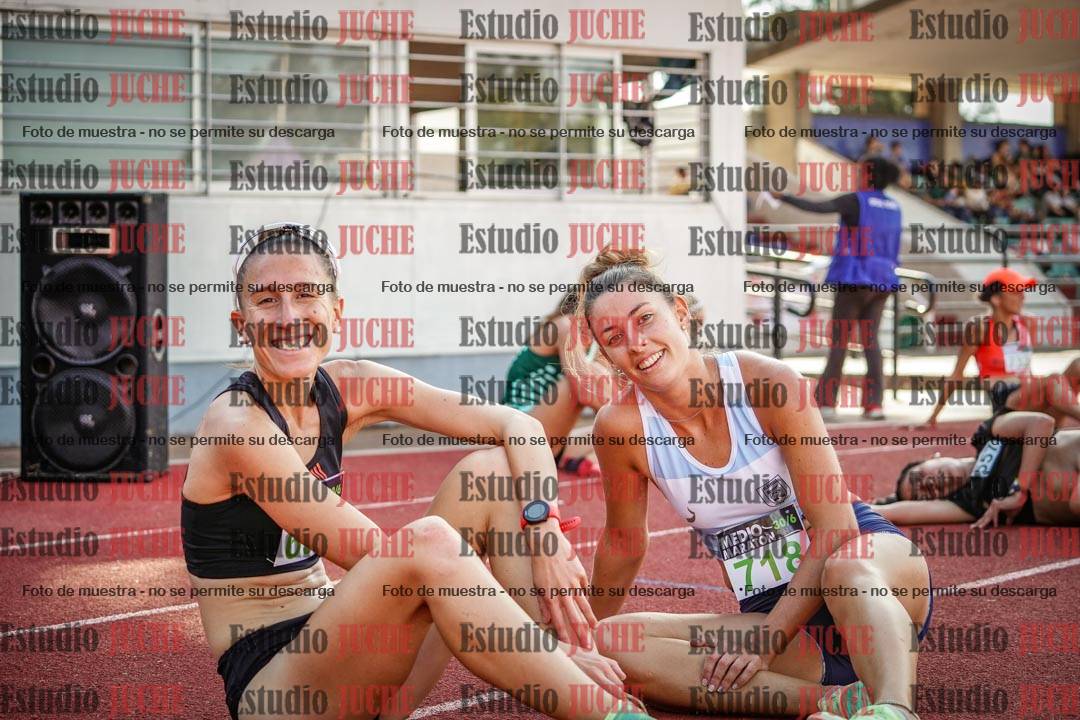 Fotos de algunos podios y extras