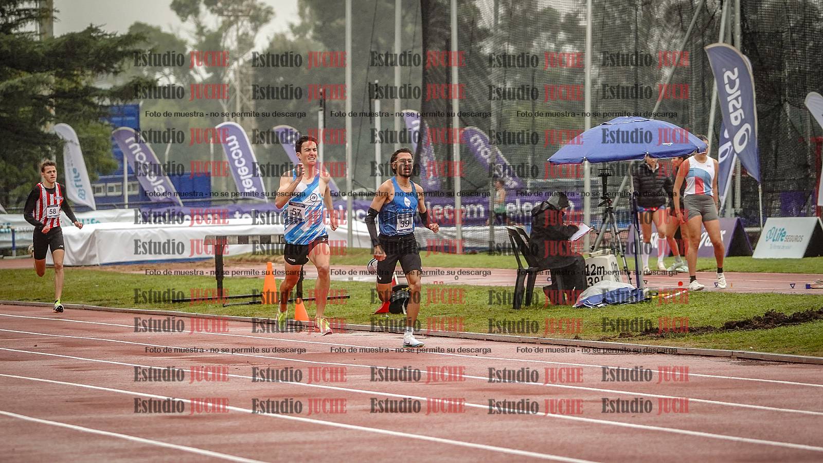 Fotos de los 1500 m llanos de varones
