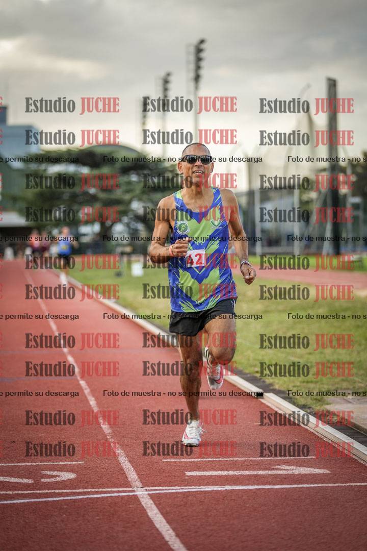 Fotos de los 1500 m llanos de varones
