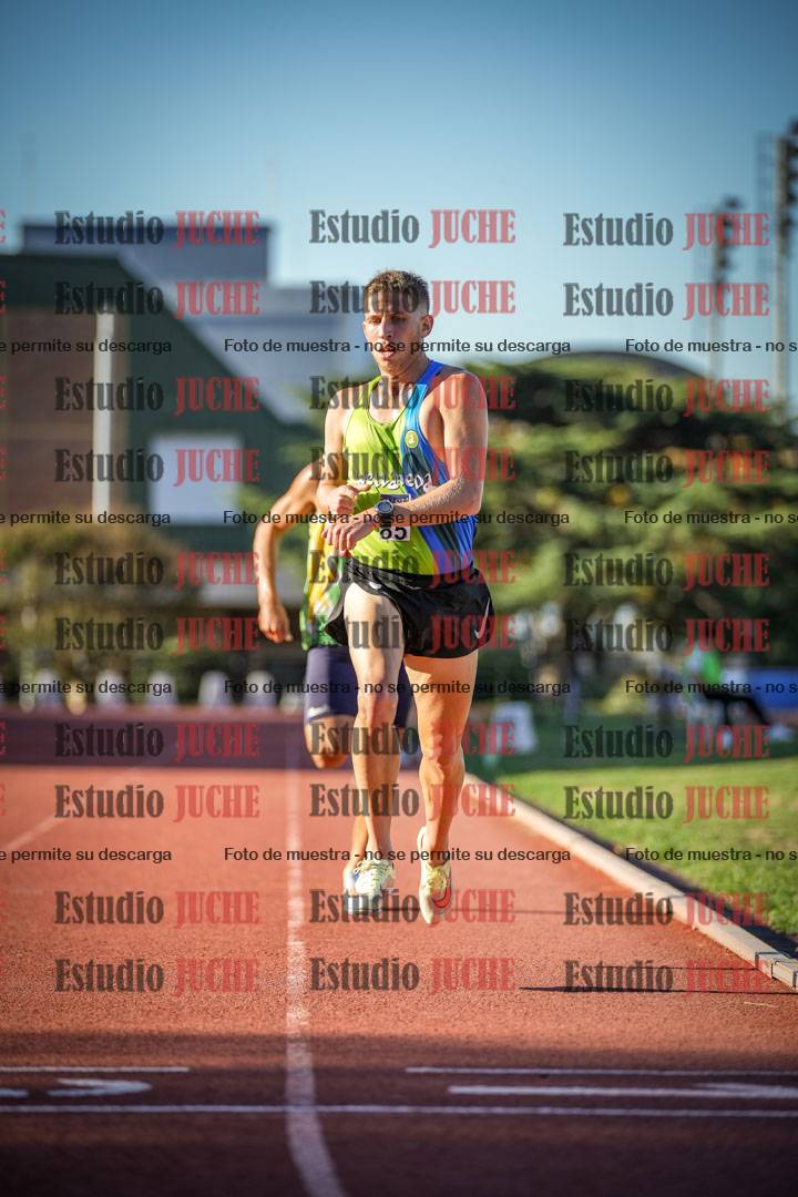 Fotos de los 3000 m llanos de varones