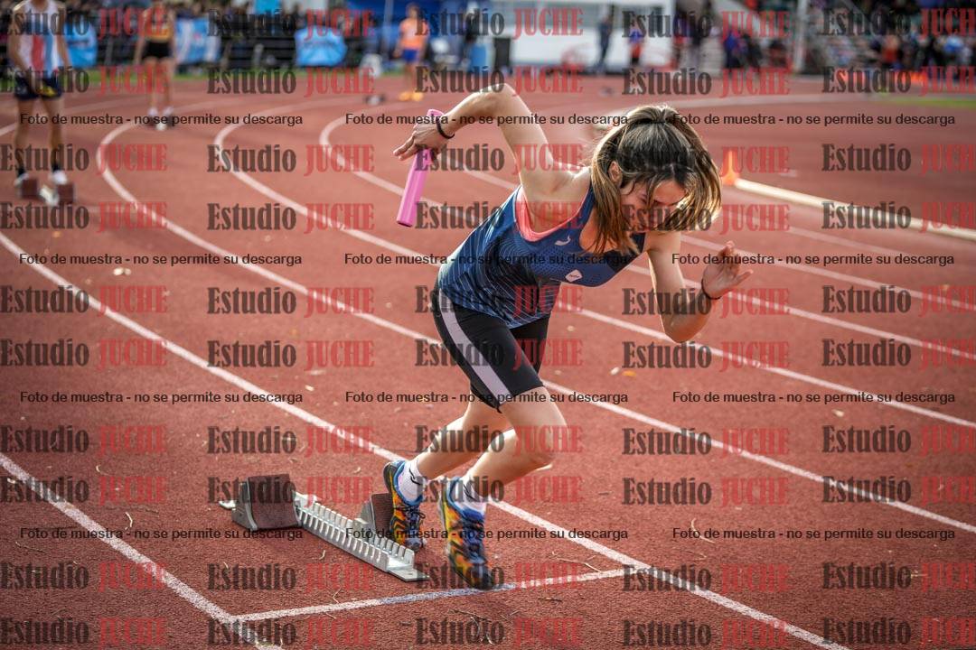 Fotos de las Postas 8x300 m mixta