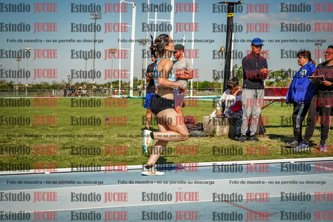 Fotos de los 1500 m llanos de mujeres