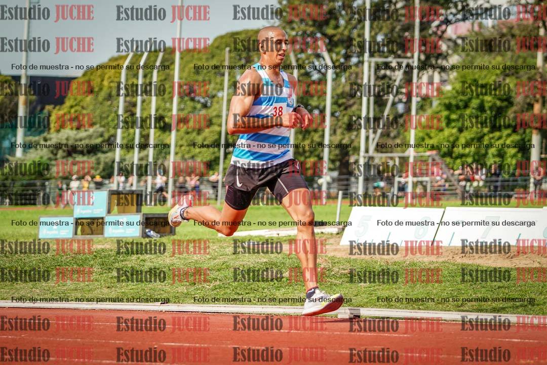 Fotos de los 3000 m llanos de varones