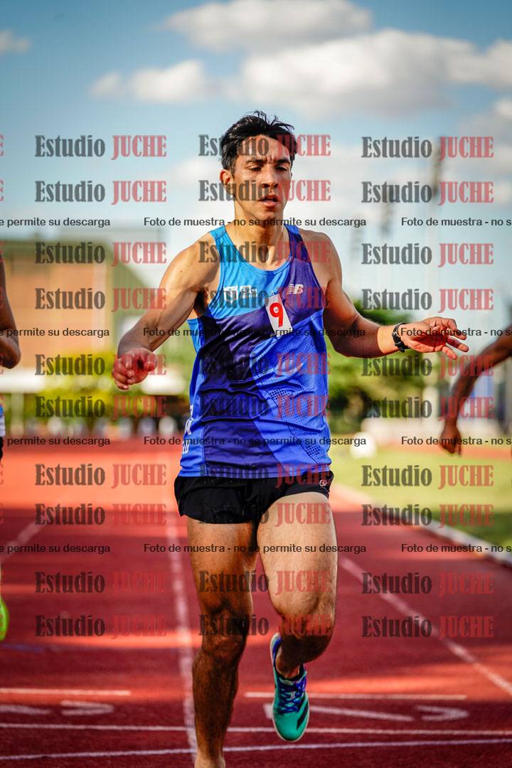 Fotos de los 3000 m llanos de varones