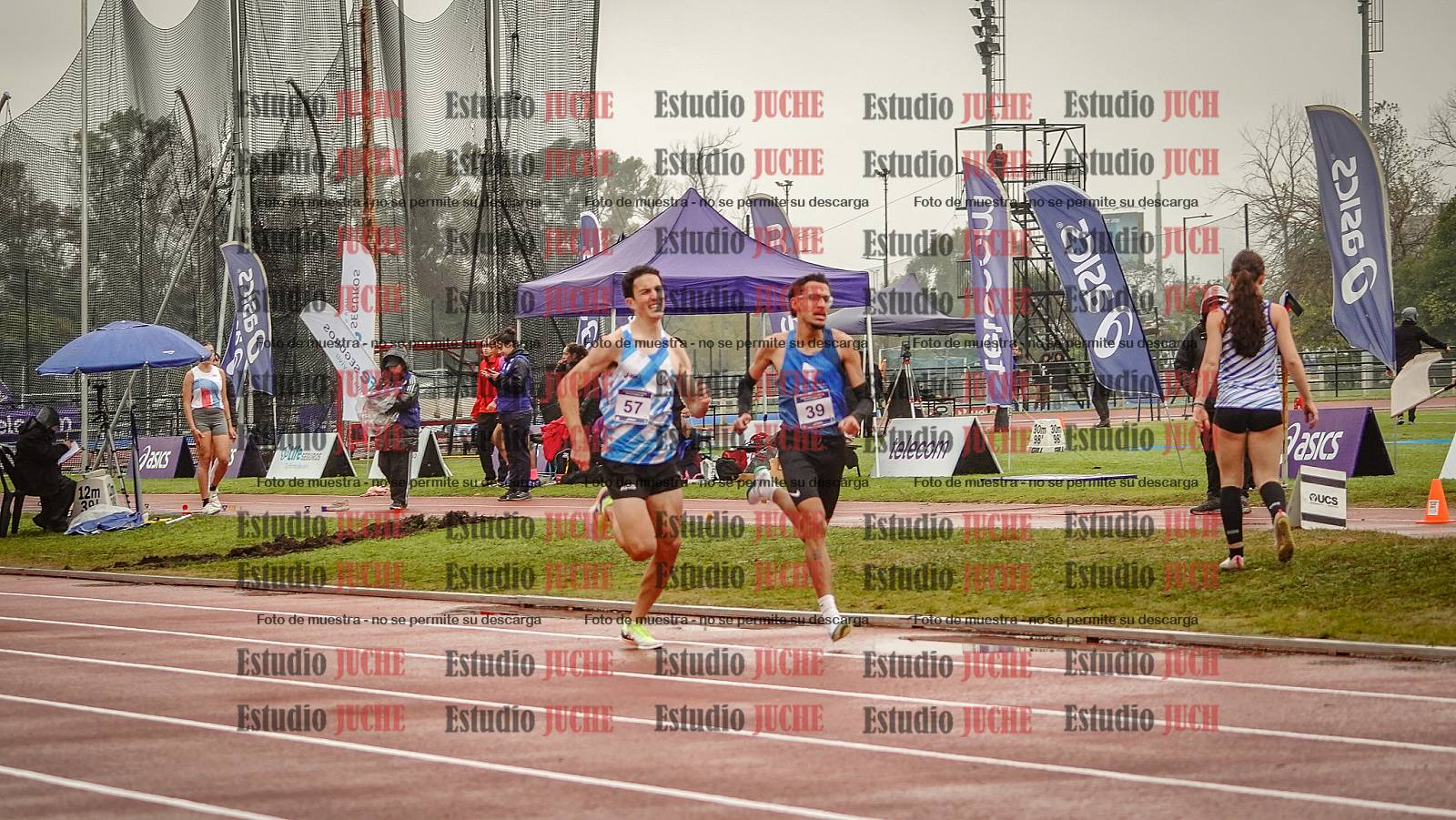 Fotos de los 1500 m llanos de varones