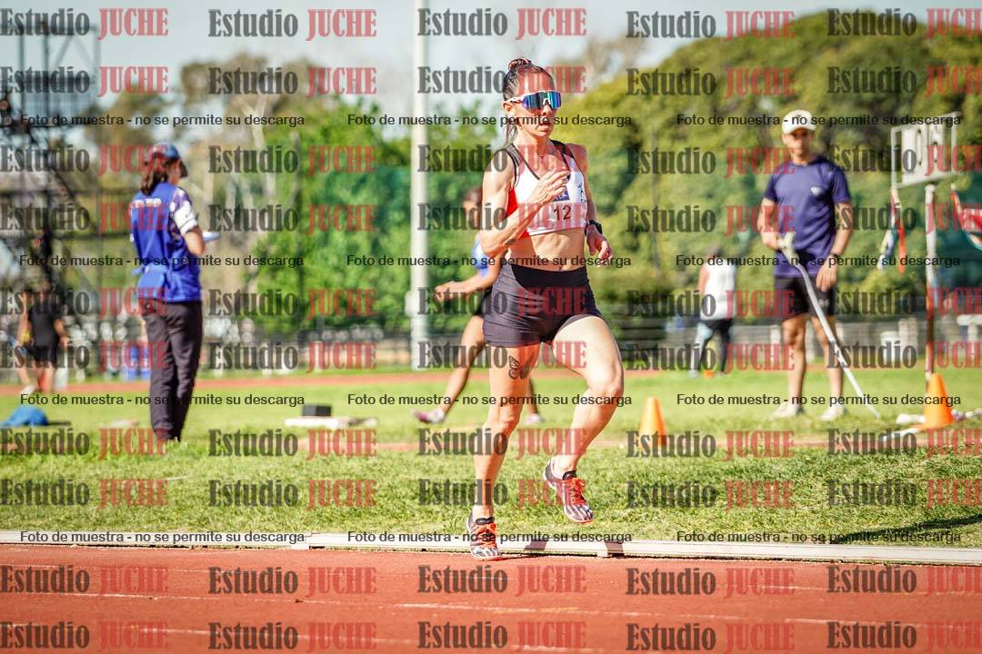 Fotos de los 5000 m llanos de mujeres y varones