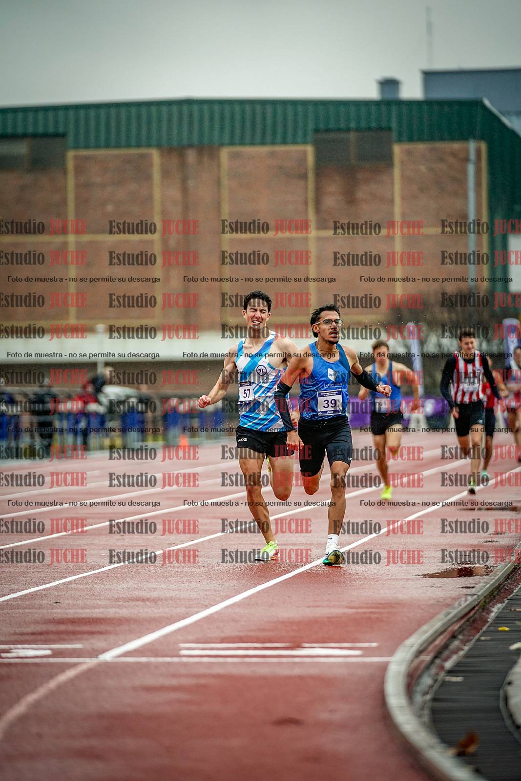 Fotos de los 1500 m llanos de varones
