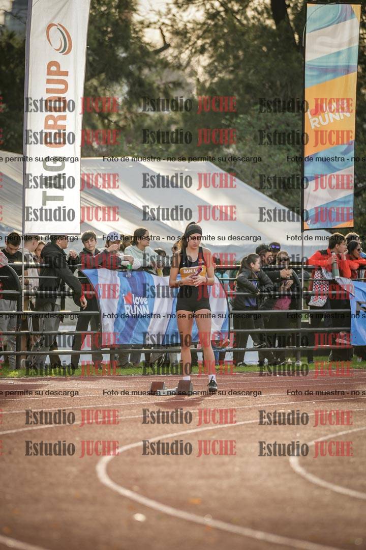Fotos de las Postas 8x300 m mixta