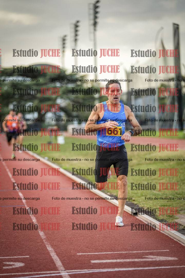 Fotos de los 1500 m llanos de varones