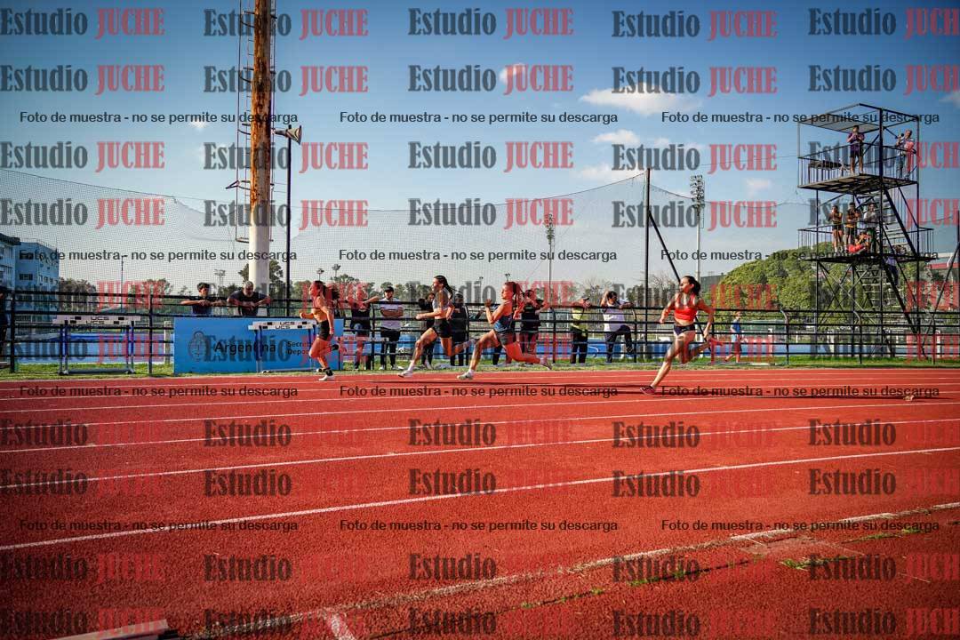 Fotos de los 200 m llanos de mujeres - FINAL