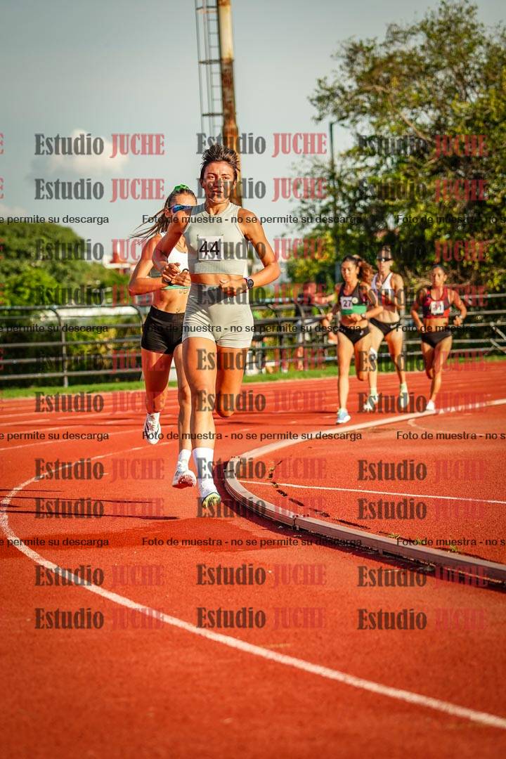 Fotos de los 1500 m llanos de mujeres