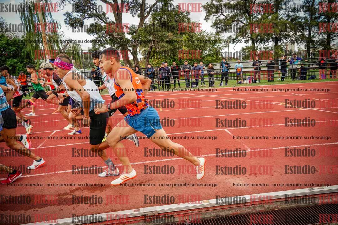Fotos de los 3000 m llanos de varones