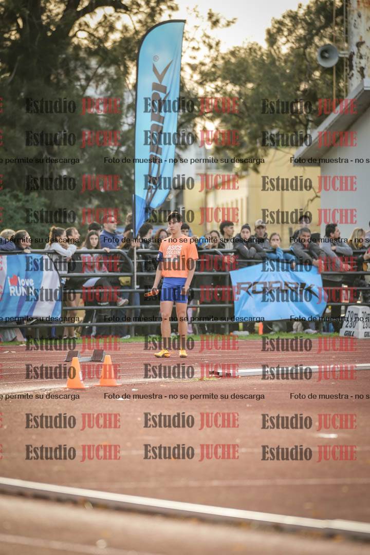 Fotos de las Postas 8x300 m mixta