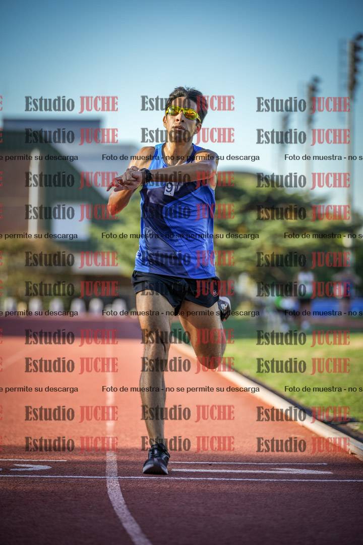 Fotos de los 3000 m llanos de varones