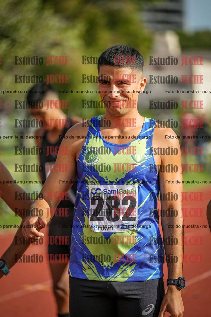 Fotos de los 3000 m llanos de varones