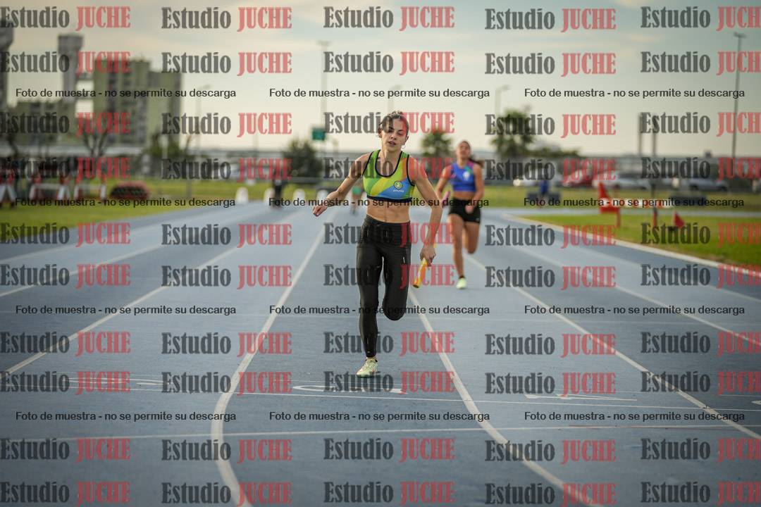 Fotos de las Postas 4x100 m de mujeres