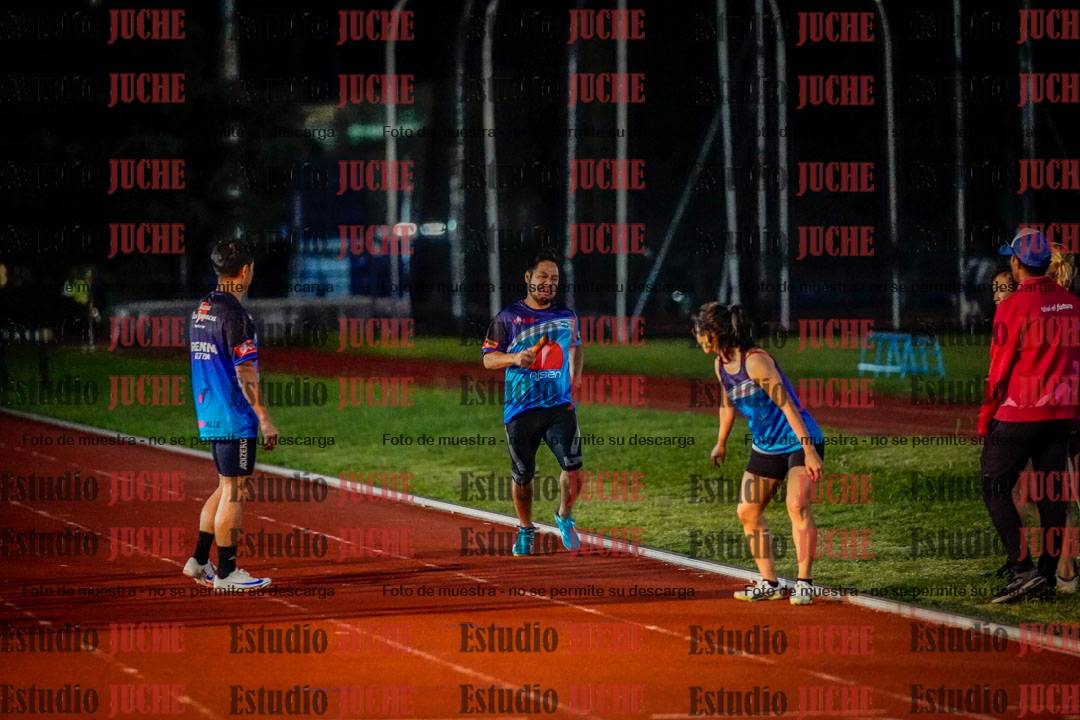 Fotos de las postas 4x400 m mixtas