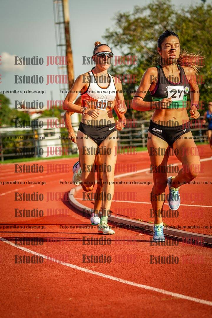 Fotos de los 1500 m llanos de mujeres