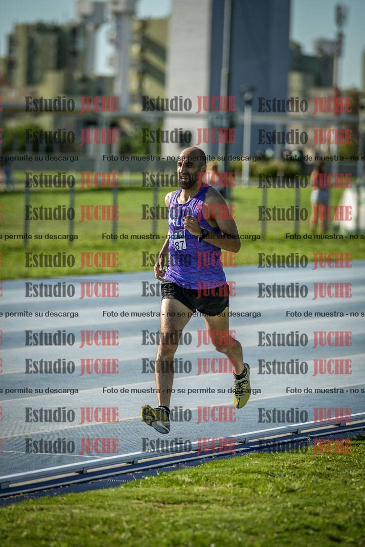 Fotos de los 3000 m llanos de varones