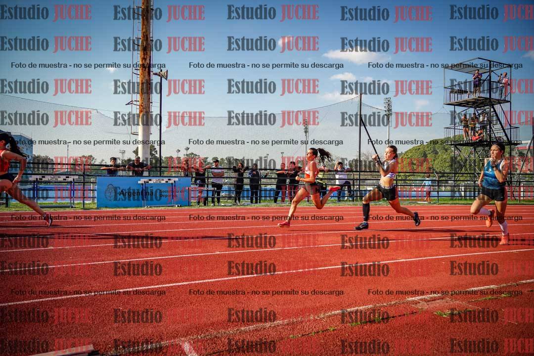 Fotos de los 200 m llanos de mujeres - FINAL