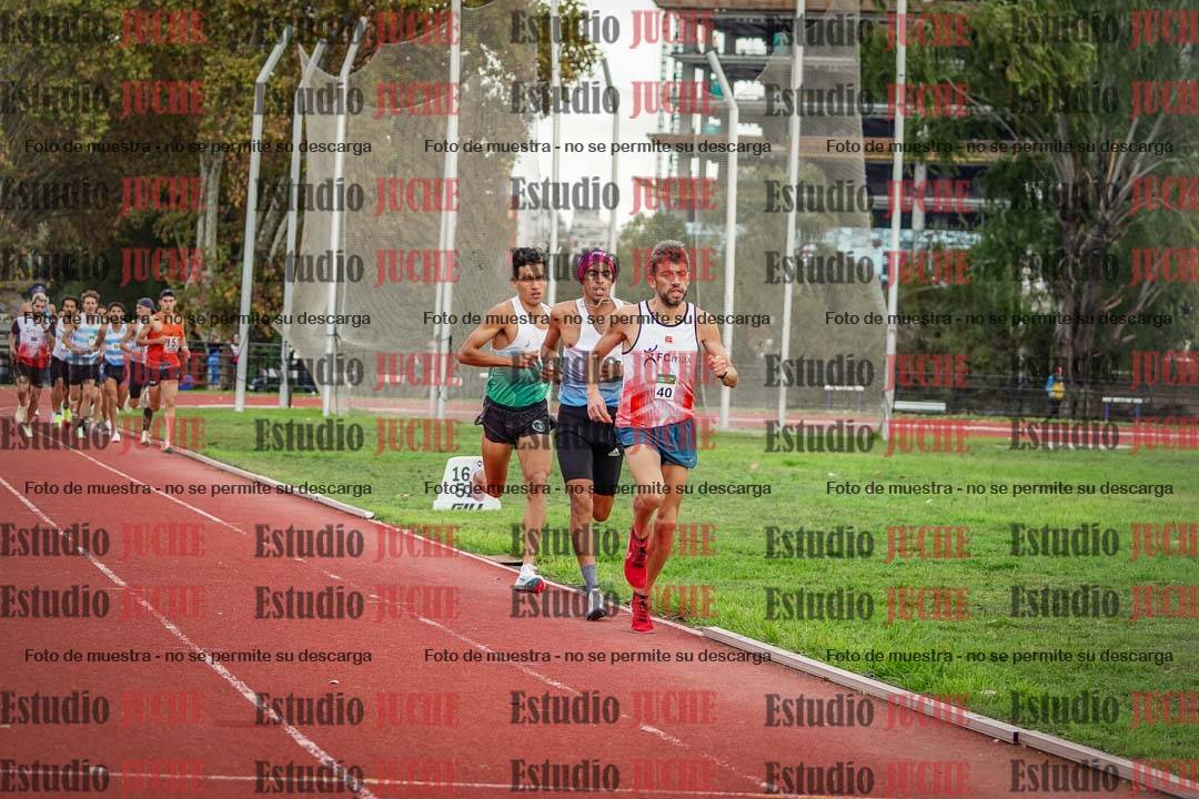 Fotos de los 3000 m llanos de varones