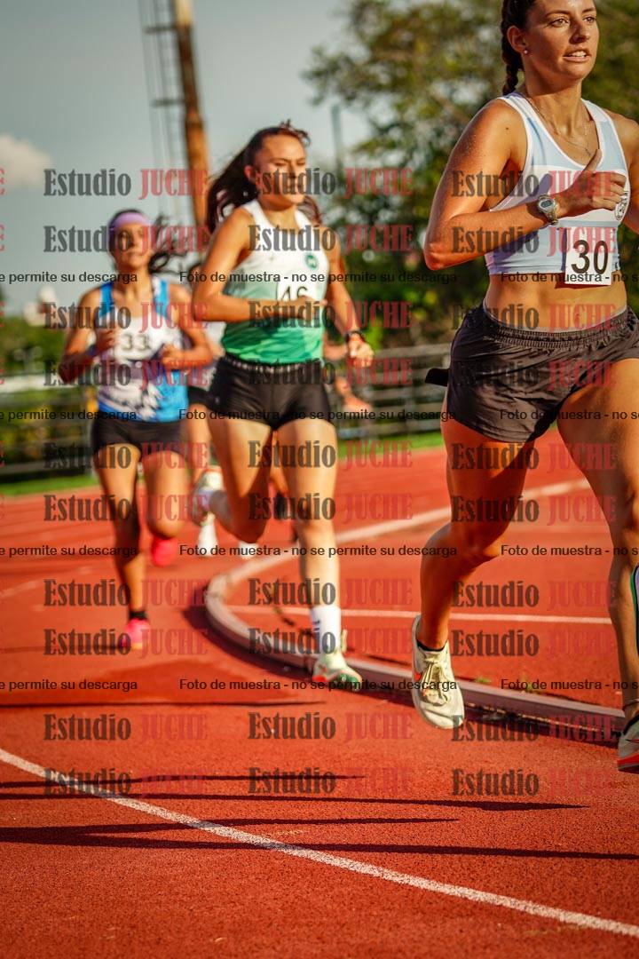Fotos de los 1500 m llanos de mujeres