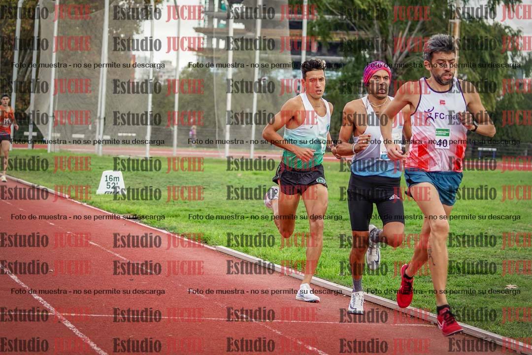 Fotos de los 3000 m llanos de varones