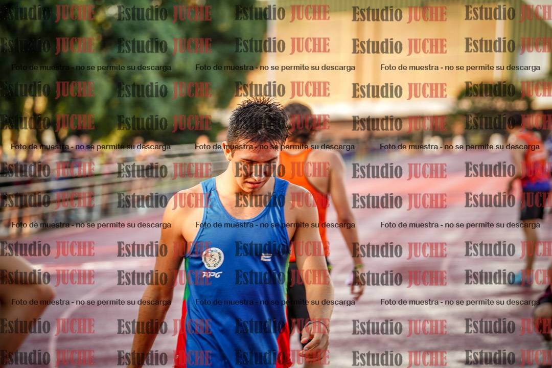 Fotos de las Postas 4x400 m de varones