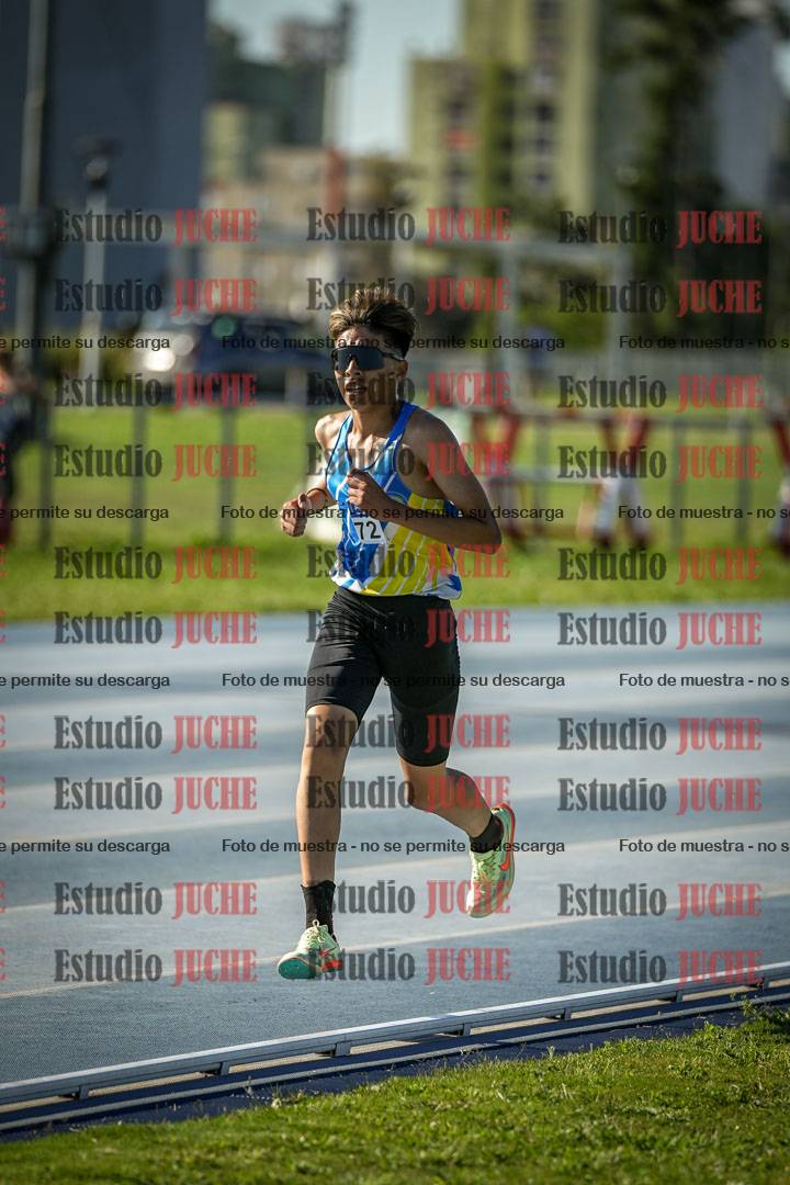 Fotos de los 3000 m llanos de varones
