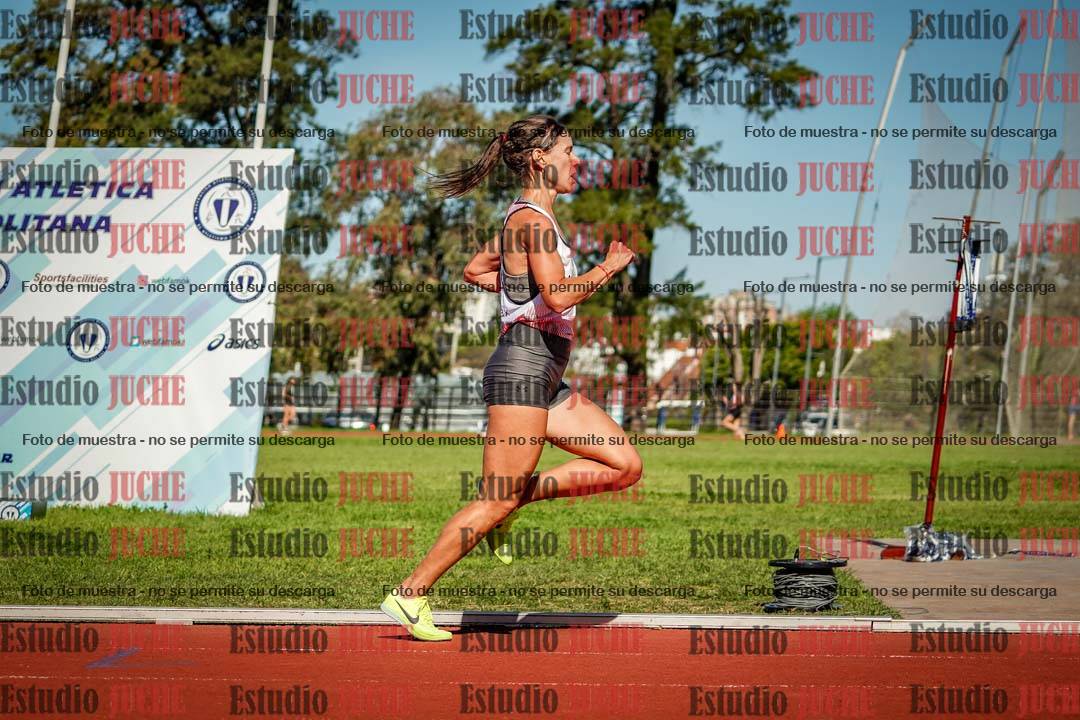 Fotos de los 5000 m llanos de mujeres y varones