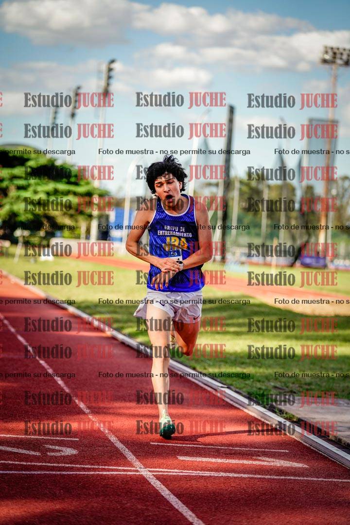 Fotos de los 3000 m llanos de varones