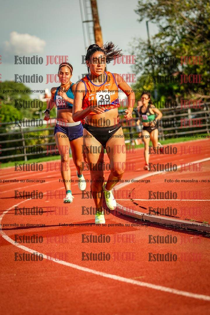 Fotos de los 1500 m llanos de mujeres