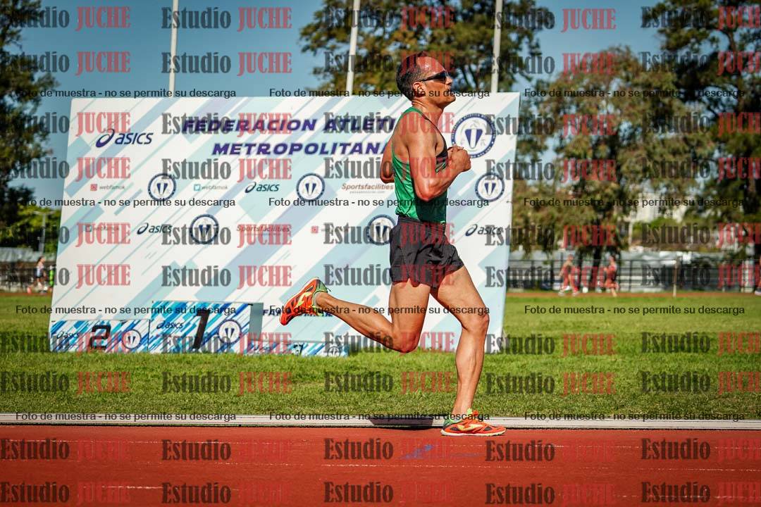 Fotos de los 5000 m llanos de mujeres y varones