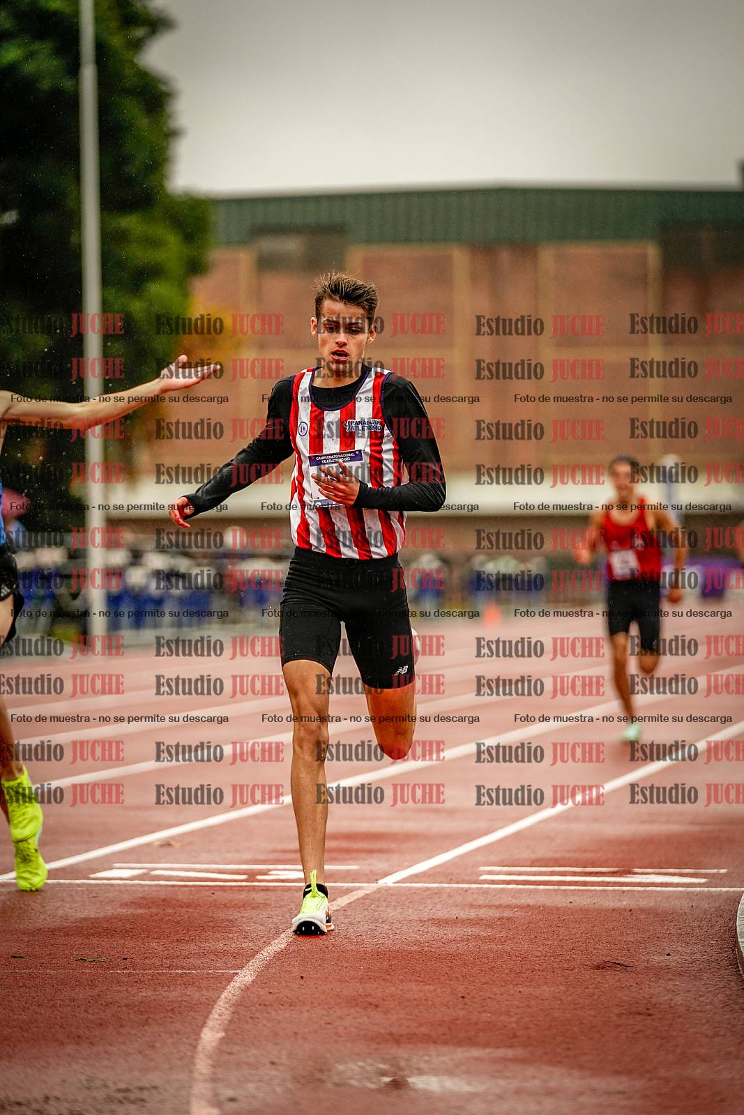Fotos de los 1500 m llanos de varones