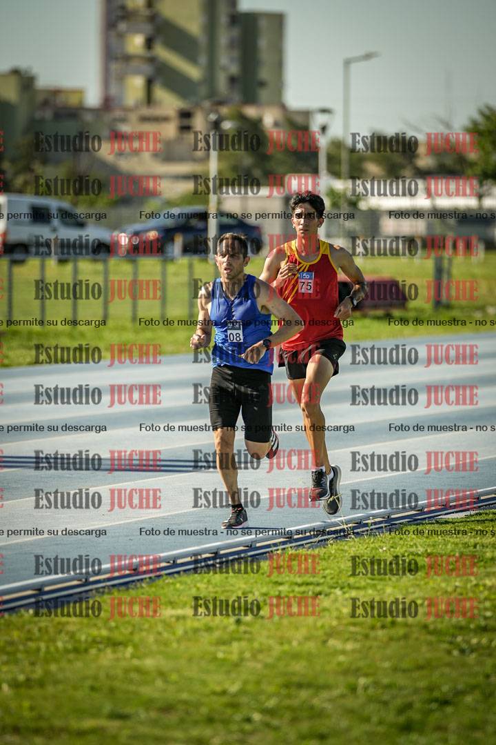 Fotos de los 3000 m llanos de varones