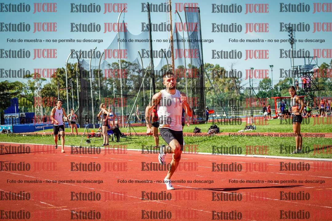 Fotos de los 400 m llanos de varones