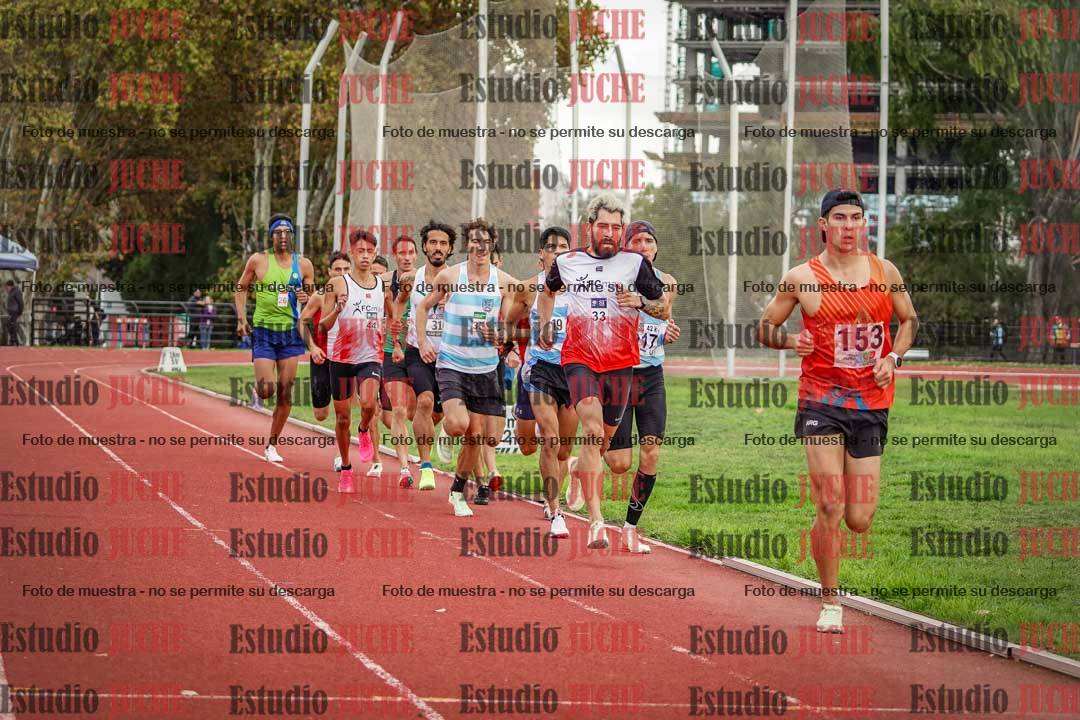 Fotos de los 3000 m llanos de varones