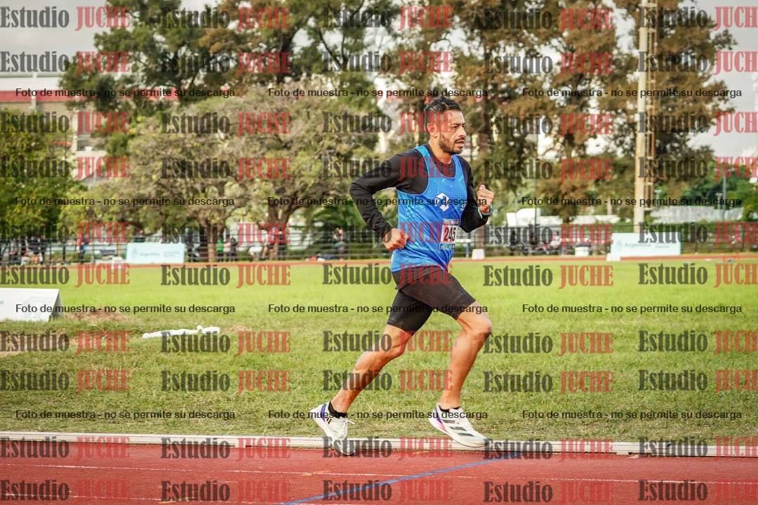 Fotos de los 1500 m llanos de varones