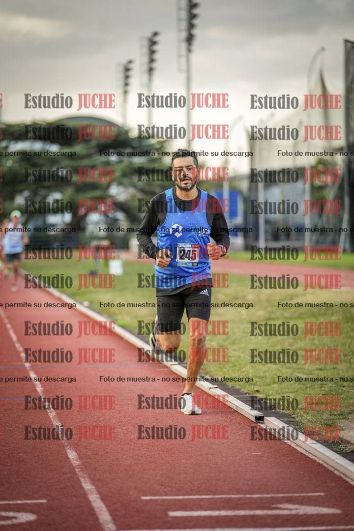 Fotos de los 1500 m llanos de varones