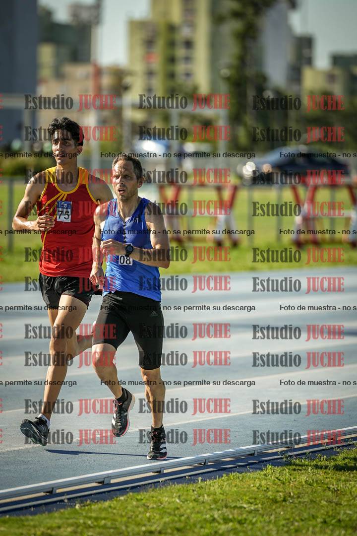 Fotos de los 3000 m llanos de varones