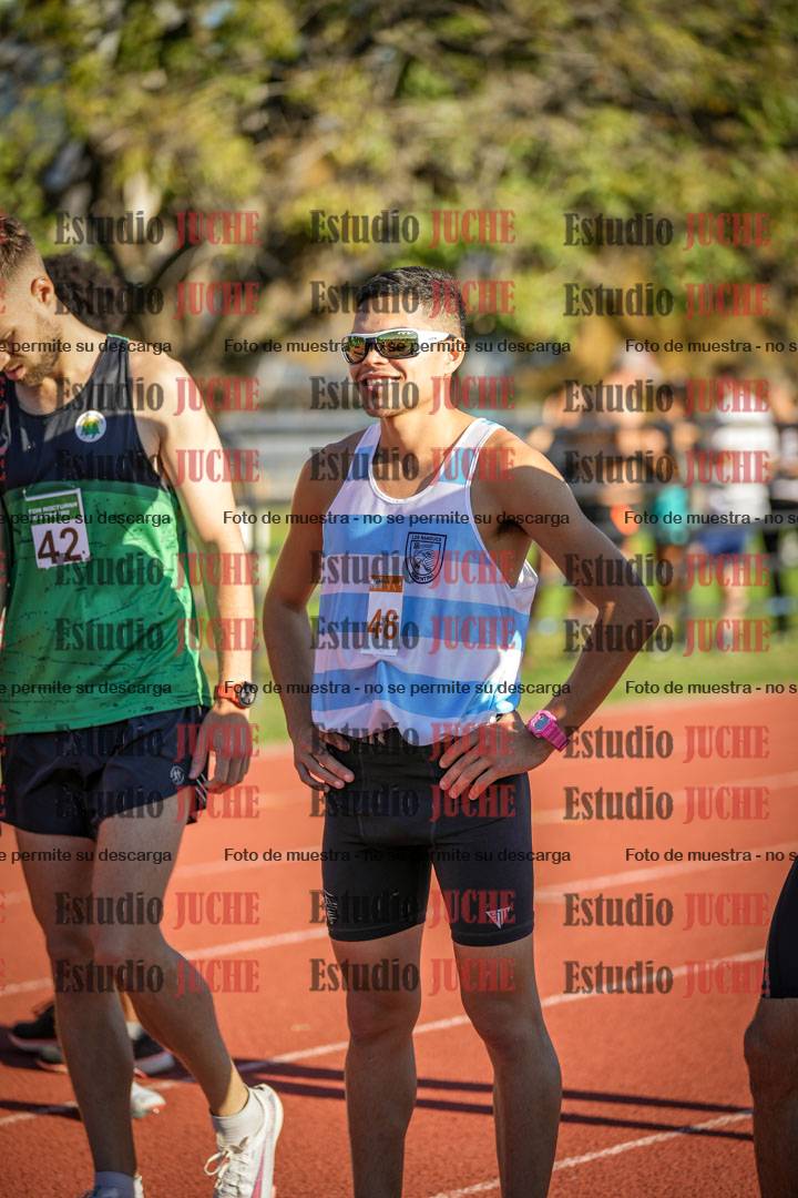 Fotos de los 3000 m llanos de varones