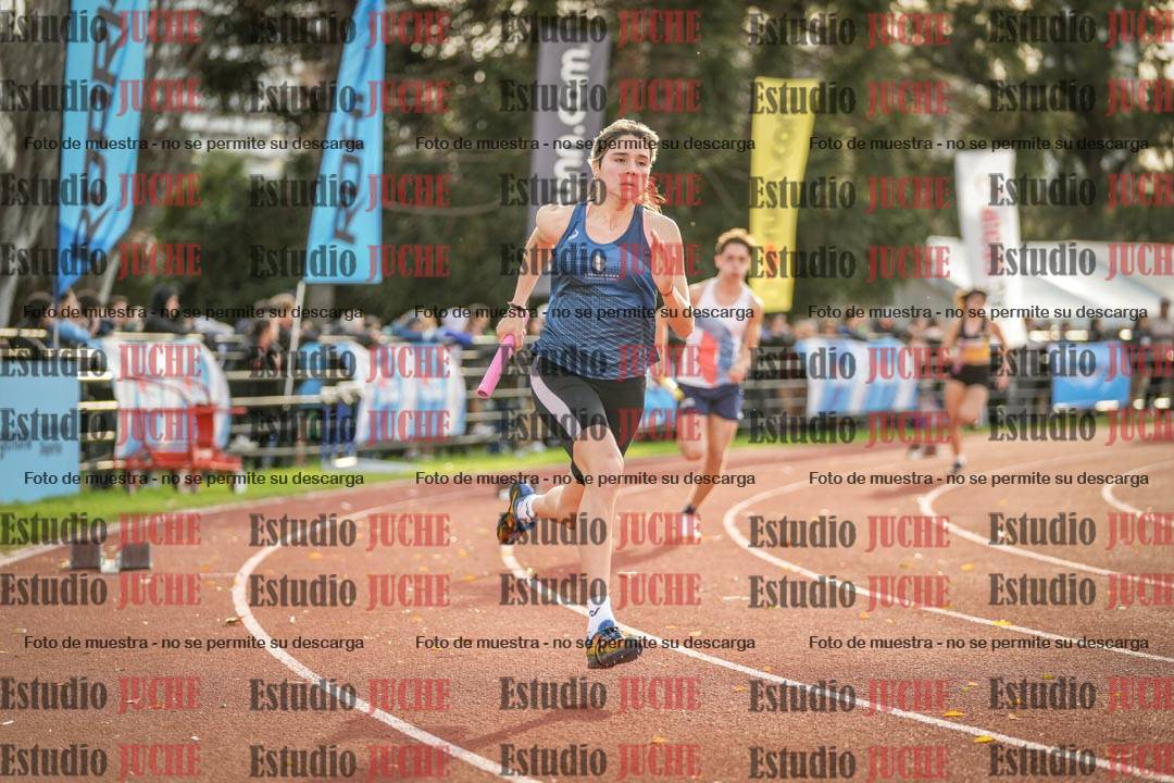 Fotos de las Postas 8x300 m mixta