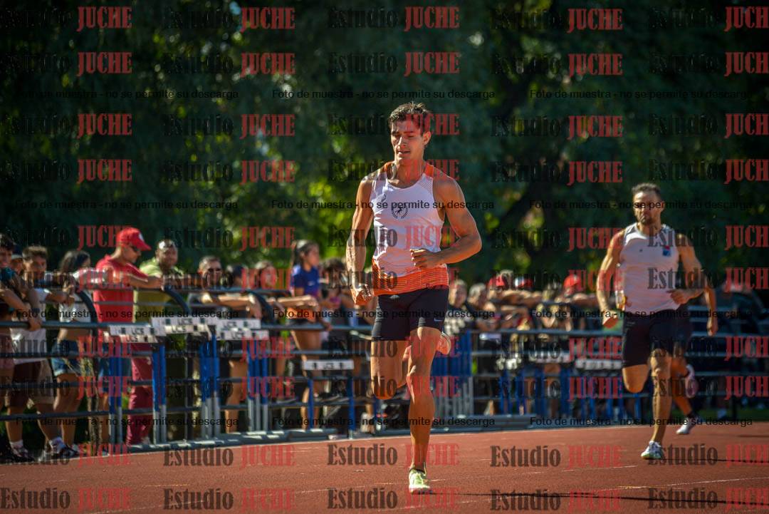 Fotos de los 400 m llanos de varones
