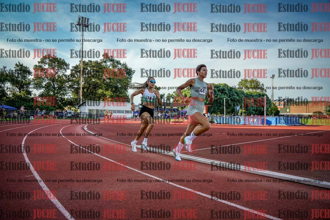 Fotos de los 1500 m llanos de mujeres