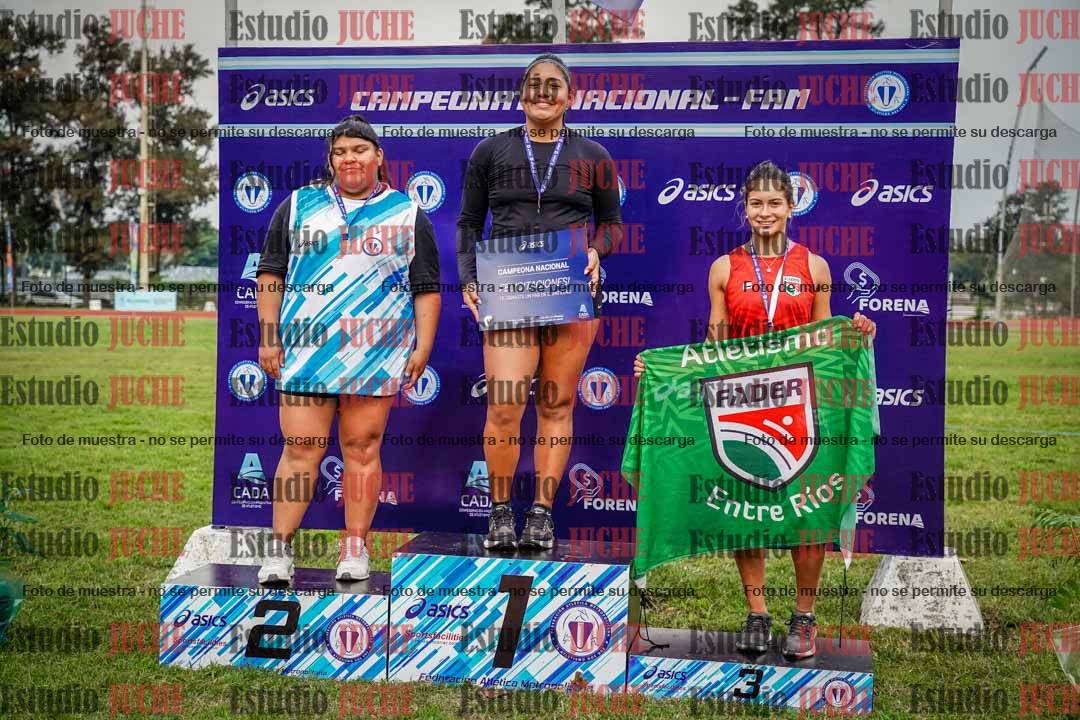 Fotos de algunos extras del día 1