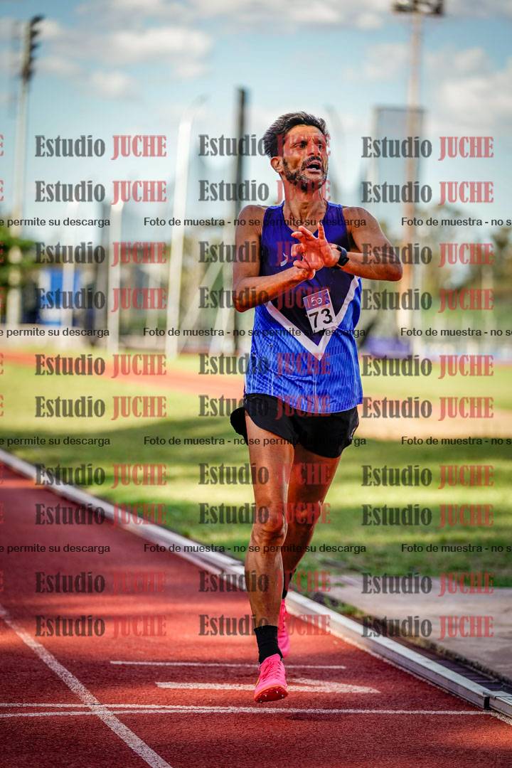 Fotos de los 3000 m llanos de varones